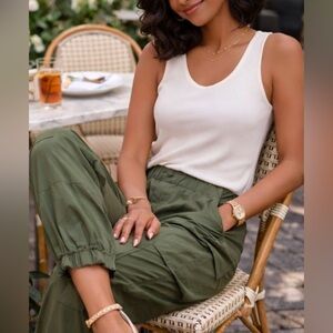 On 34th Cargo Pants 1X Cargo Pants Olive Green  Ankle Cropped High Rise